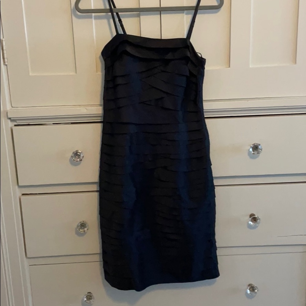Elegant Little black dress... gorgeous on!!